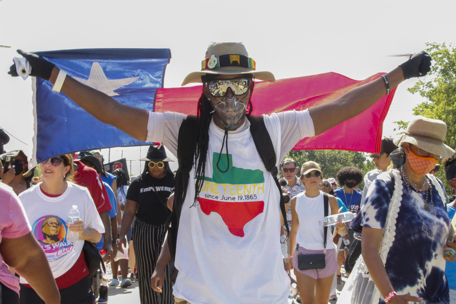 Photos: Opal Lee marches alongside hundreds to celebrate Juneteenth becoming a national holiday